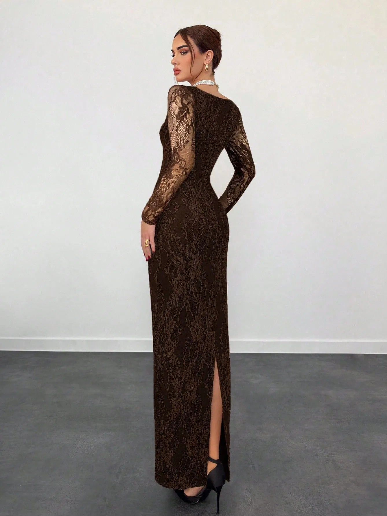 VelluraPetite Square Neck Lace Patchwork Bodycon Dress
