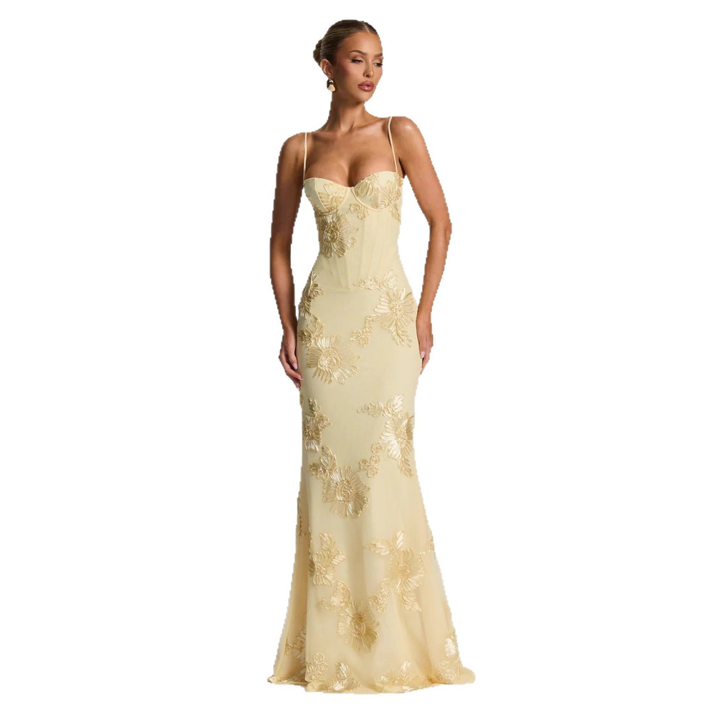 VelluraPetite Elegant Floral Backless Long Dress