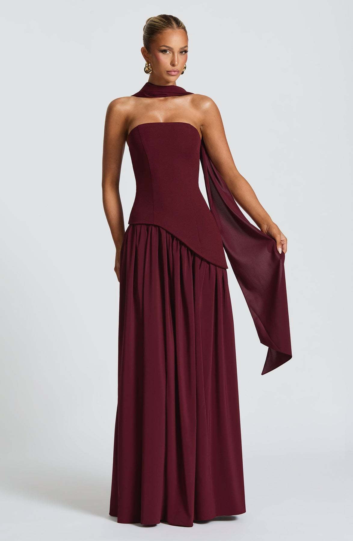 VelluraPetite Elegant Bodycon Long Dress with Crossover Strap