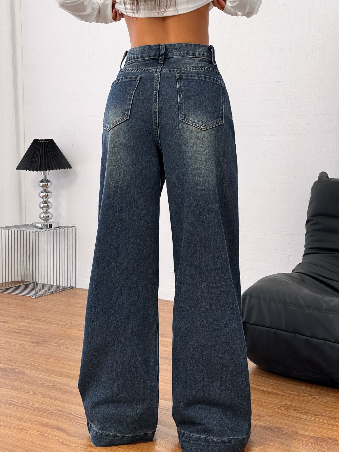 VelluraPetite Classic Straight Leg Denim Trousers