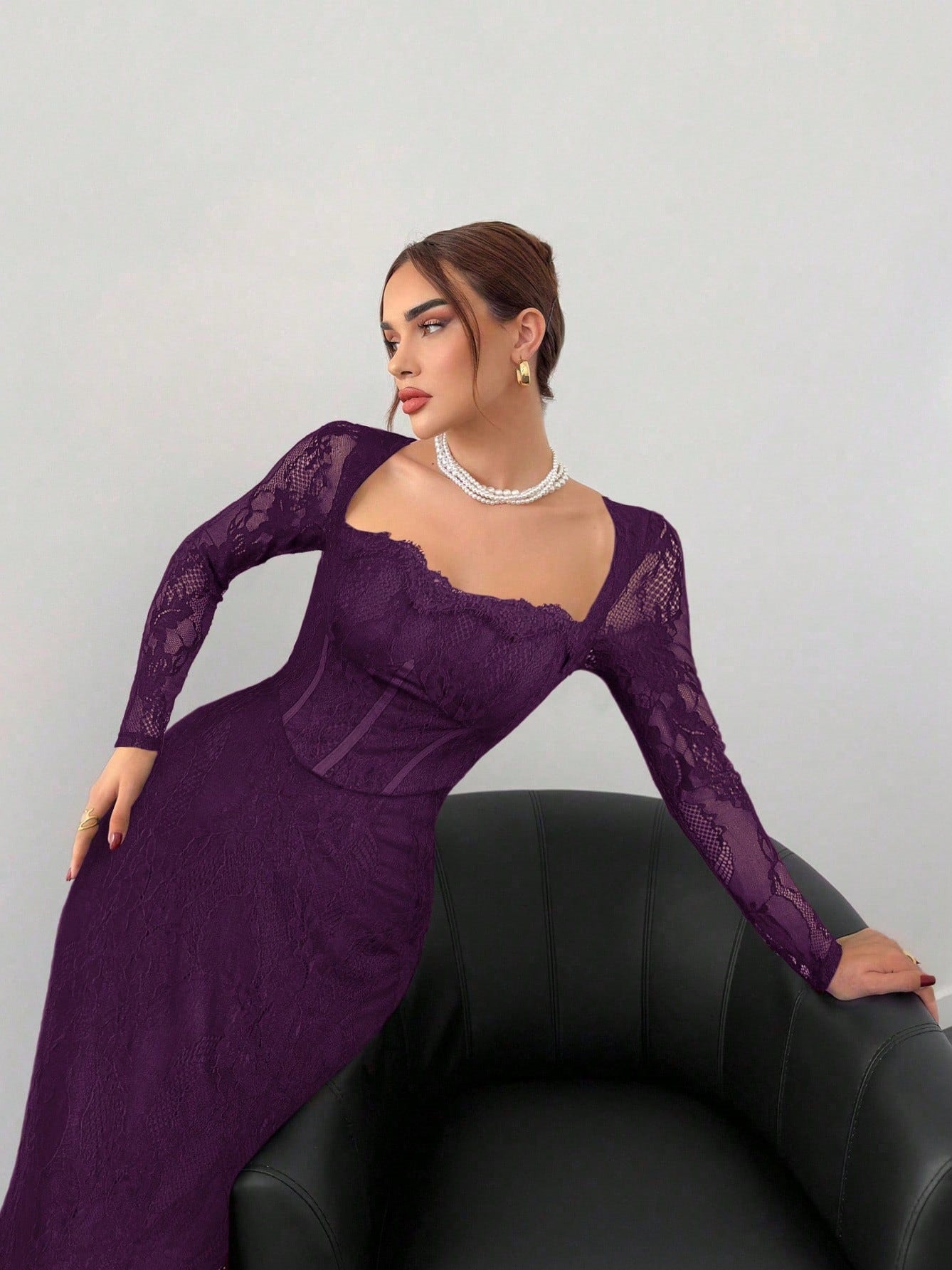 VelluraPetite Square Neck Lace Patchwork Bodycon Dress