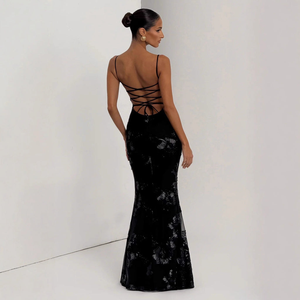 VelluraPetite Elegant Floral Backless Long Dress