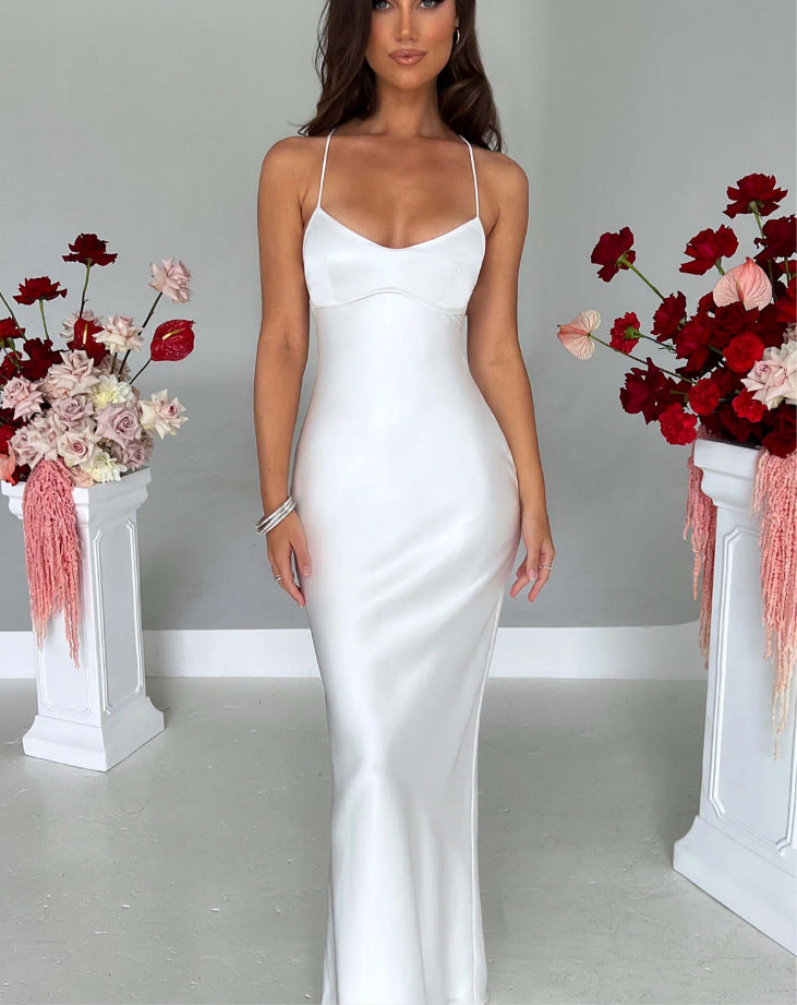 VelluraPetite Satin Backless Evening Dress